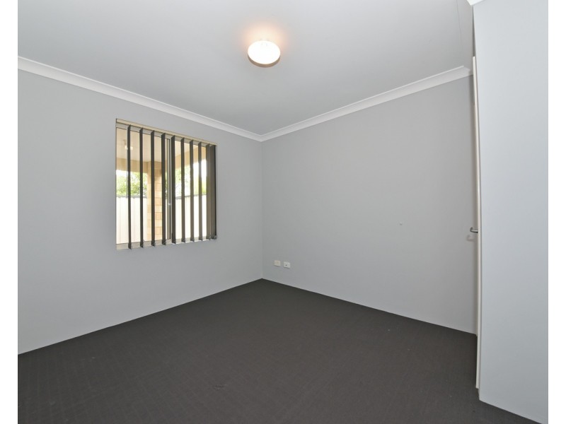 15 Verteramo Way, Hocking WA 6065