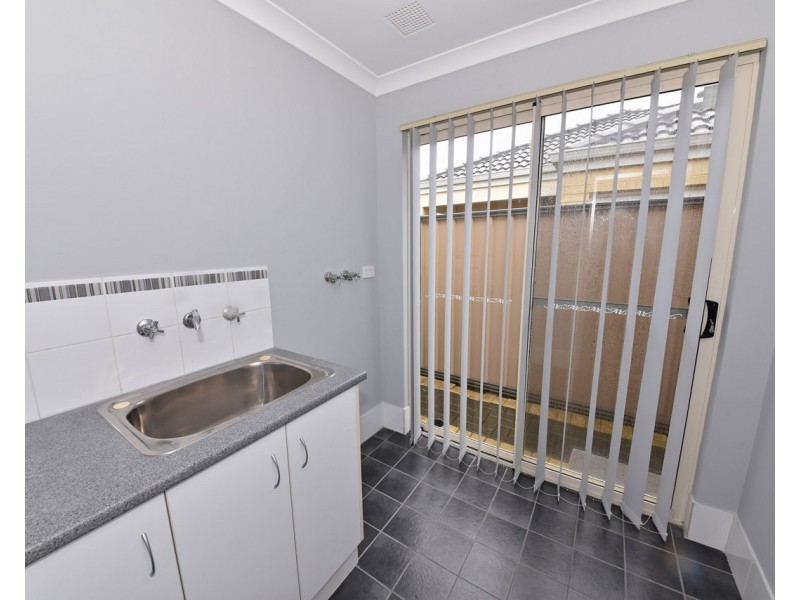 15 Verteramo Way, Hocking WA 6065