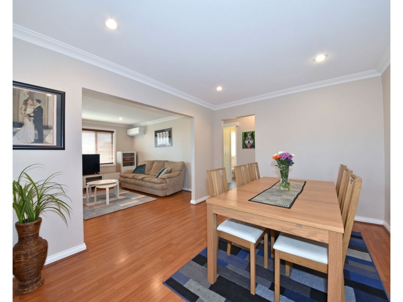 21A Holyhead Green, Mindarie WA 6030