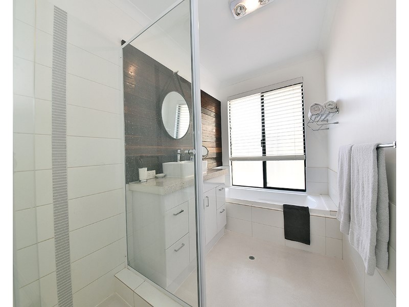 22 Sailboat Link, Jindalee WA 6036