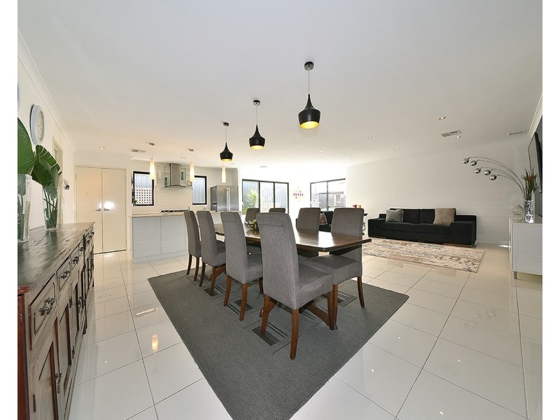 22 Sailboat Link, Jindalee WA 6036