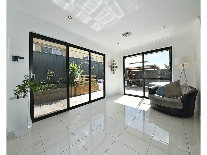 22 Sailboat Link, Jindalee WA 6036