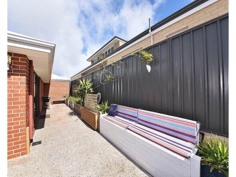 22 Sailboat Link, Jindalee WA 6036