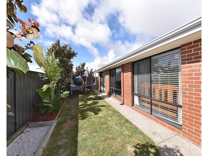 22 Sailboat Link, Jindalee WA 6036