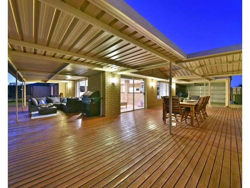 10 Geoff Russell Avenue, Kinross WA 6028