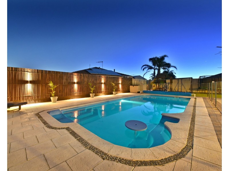 10 Geoff Russell Avenue, Kinross WA 6028