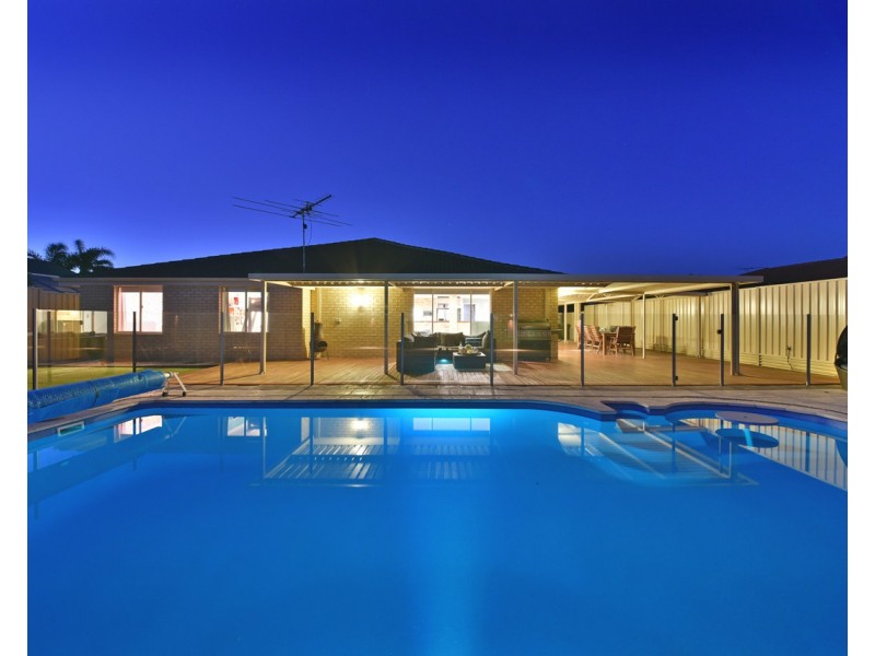 10 Geoff Russell Avenue, Kinross WA 6028