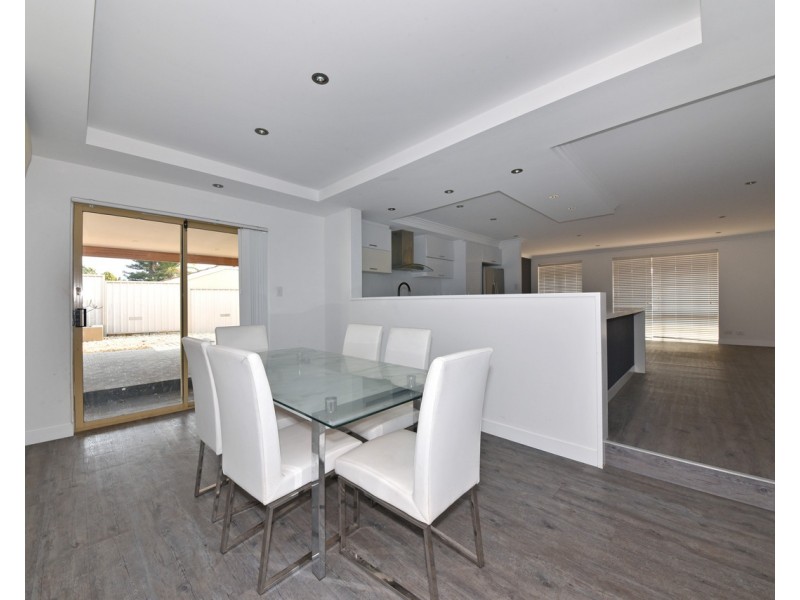 10 Tebb Mews, Clarkson WA 6030