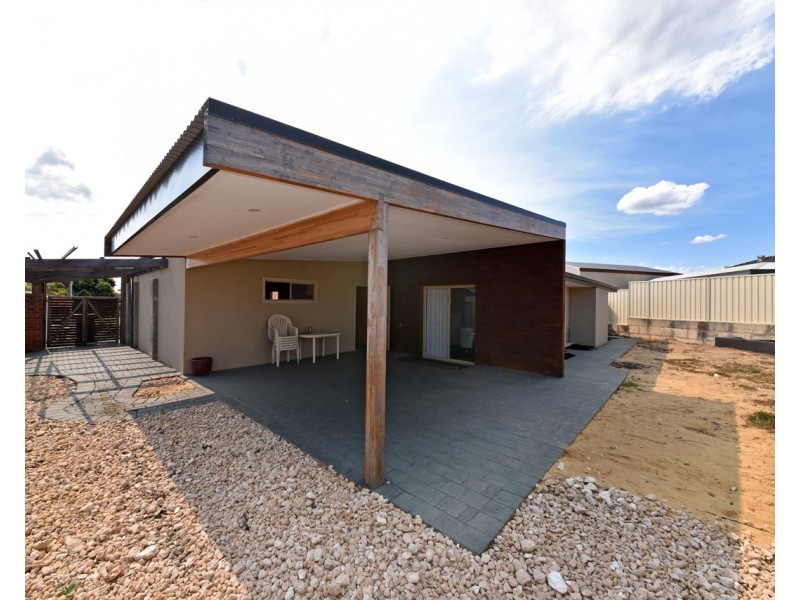 10 Tebb Mews, Clarkson WA 6030