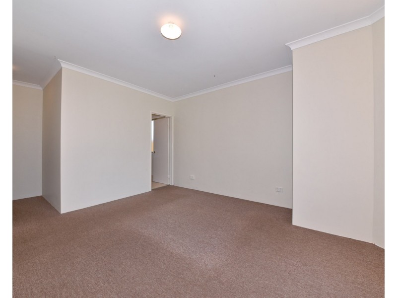 41 Olympus Loop, Merriwa WA 6030