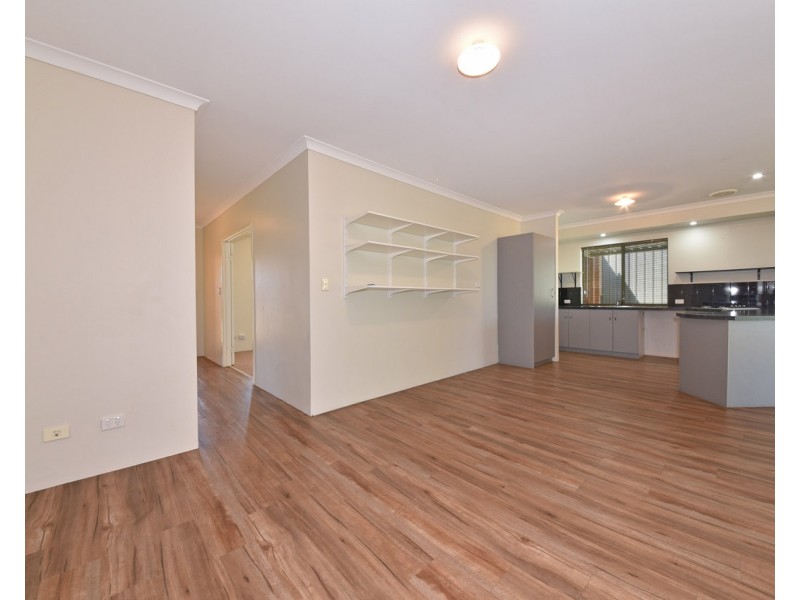 41 Olympus Loop, Merriwa WA 6030