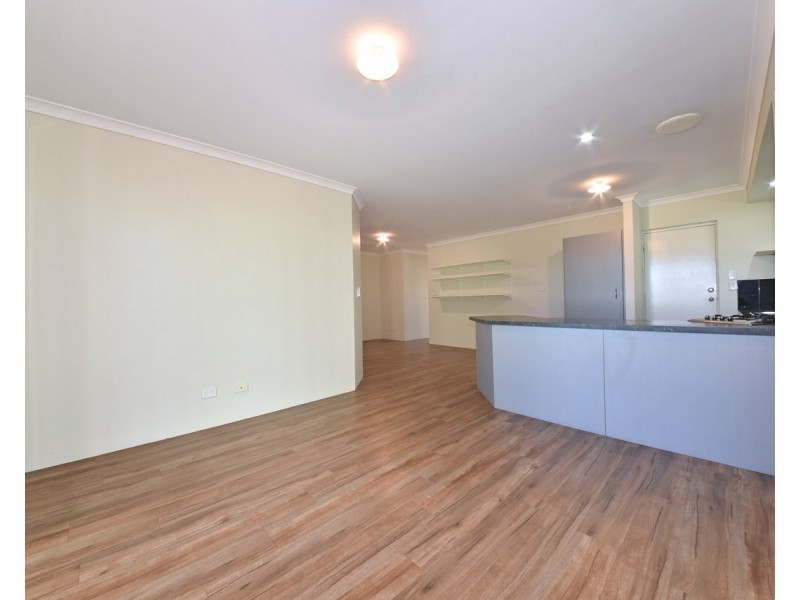 41 Olympus Loop, Merriwa WA 6030