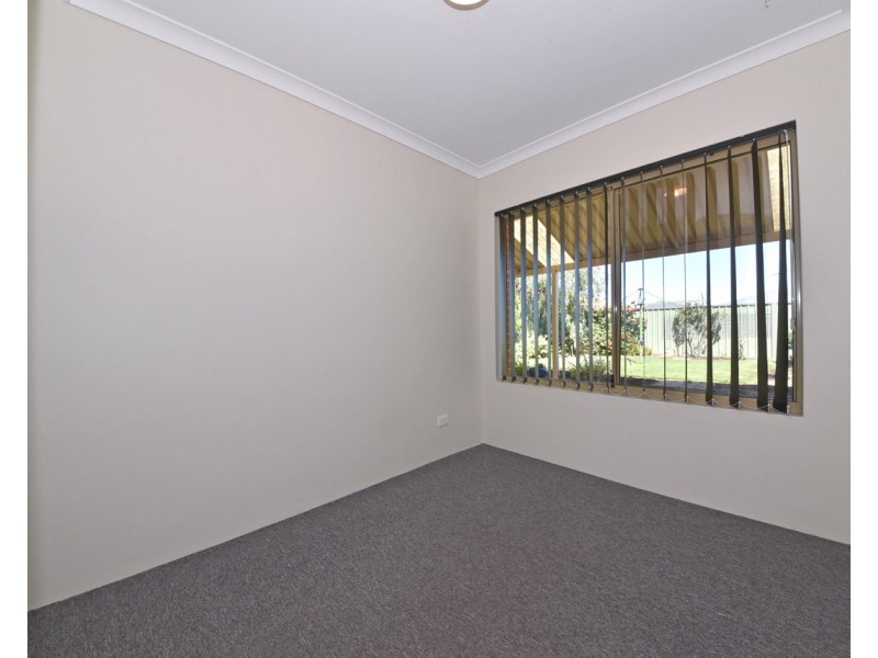 41 Olympus Loop, Merriwa WA 6030