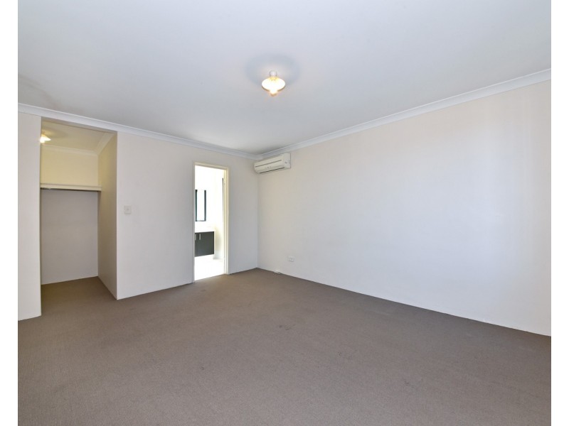 62 Somerly Drive, Clarkson WA 6030