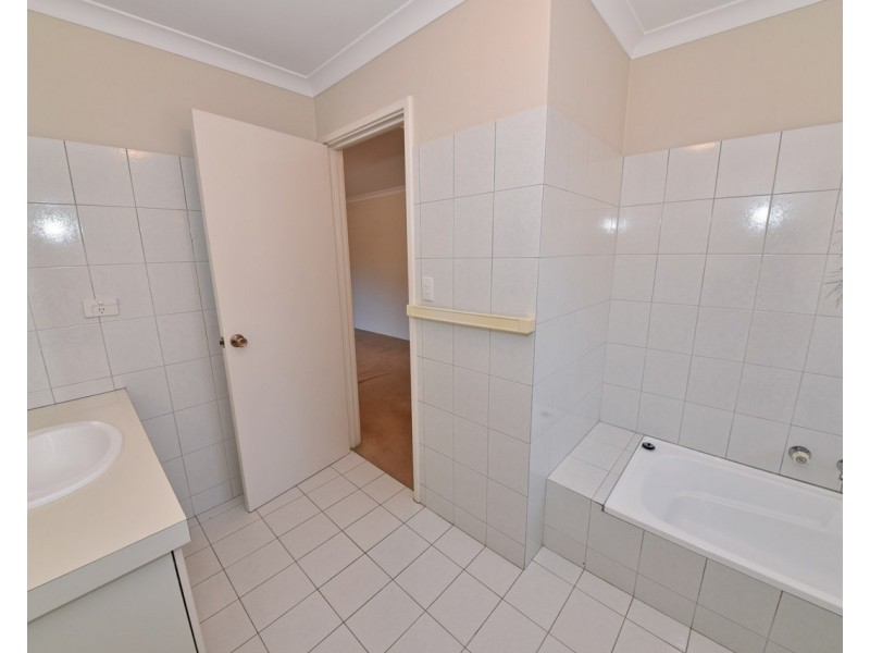 6A Whitby Close, Mindarie WA 6030