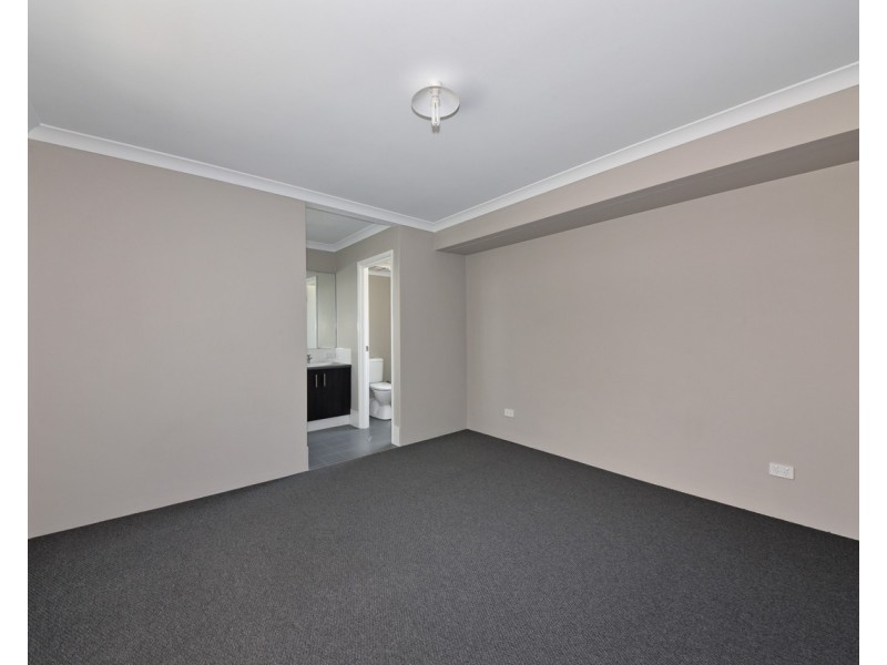 34 Everingham Street, Clarkson WA 6030