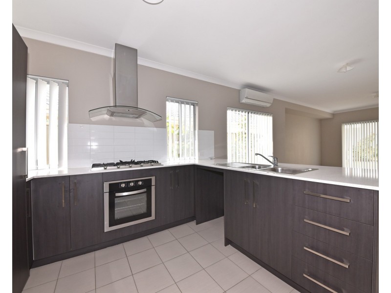 34 Everingham Street, Clarkson WA 6030