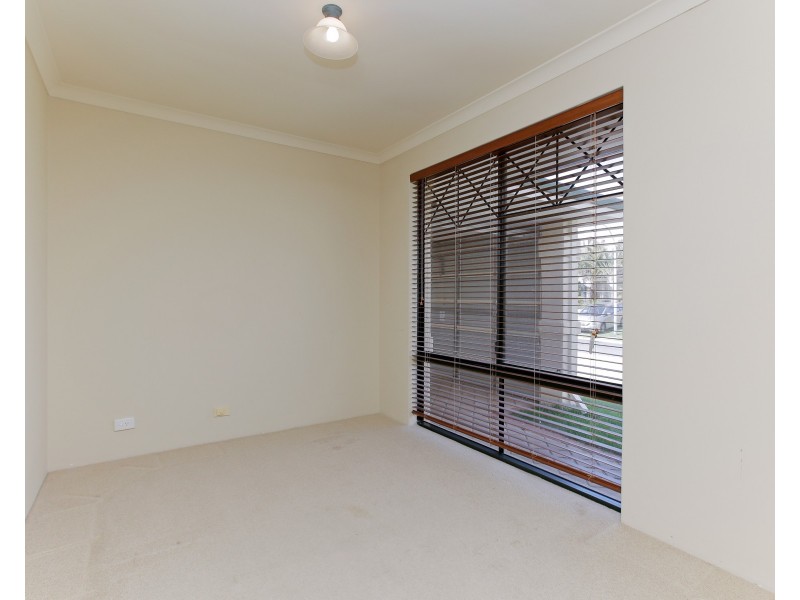 33 Tauranga Retreat, Mindarie WA 6030