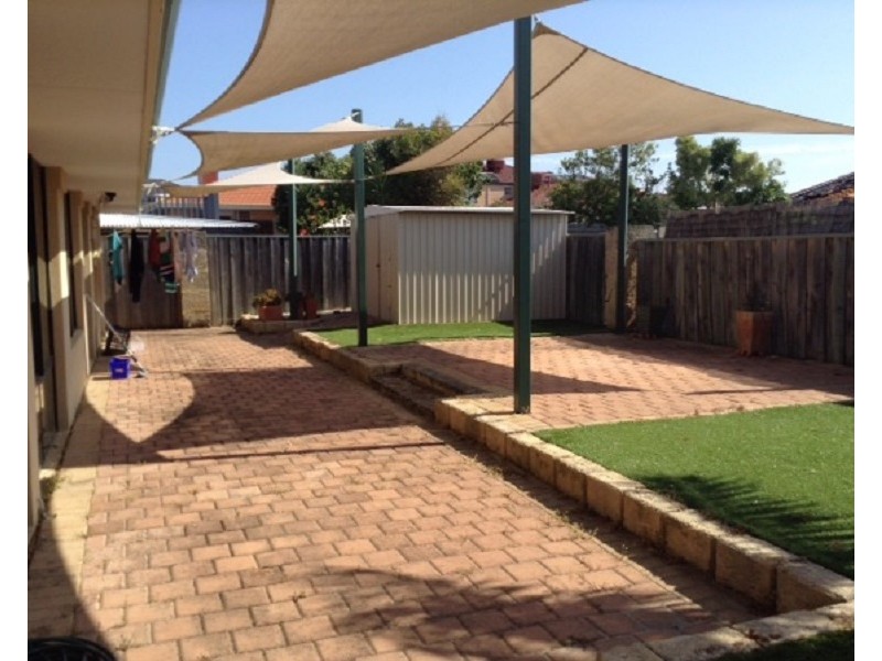 33 Tauranga Retreat, Mindarie WA 6030