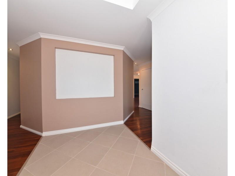 2 Agnes Way, Quinns Rocks WA 6030