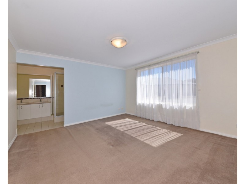 2 Agnes Way, Quinns Rocks WA 6030