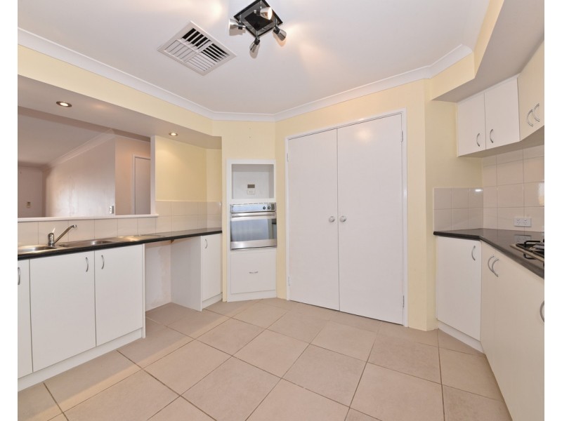 2 Agnes Way, Quinns Rocks WA 6030