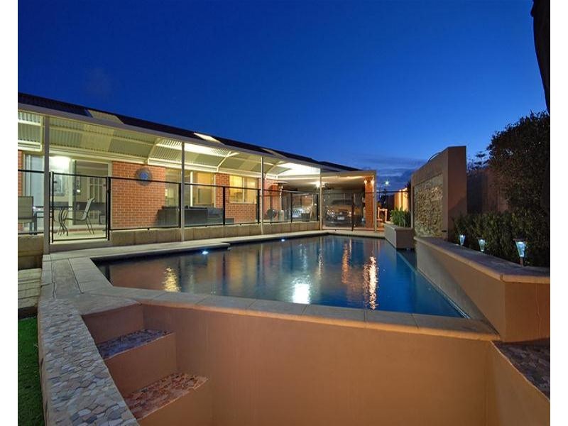 1 Bodrum Crescent, Mindarie WA 6030