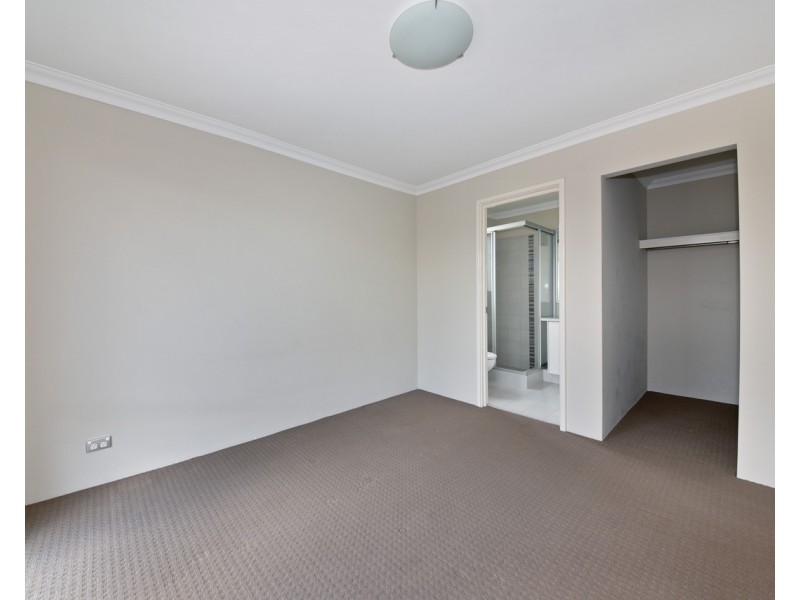 5/15 Titian Way, Tapping WA 6065