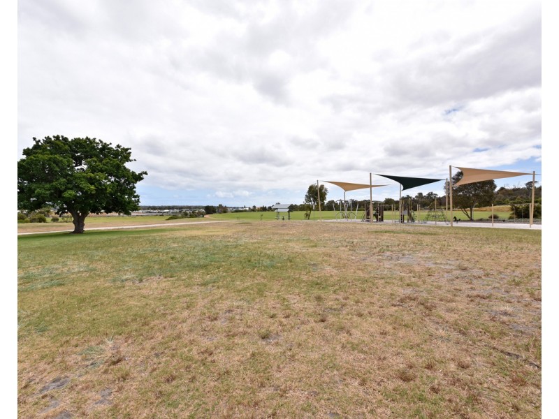 5/15 Titian Way, Tapping WA 6065