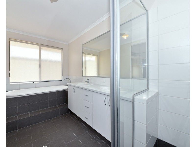 17 Clontarf Way, Butler WA 6036