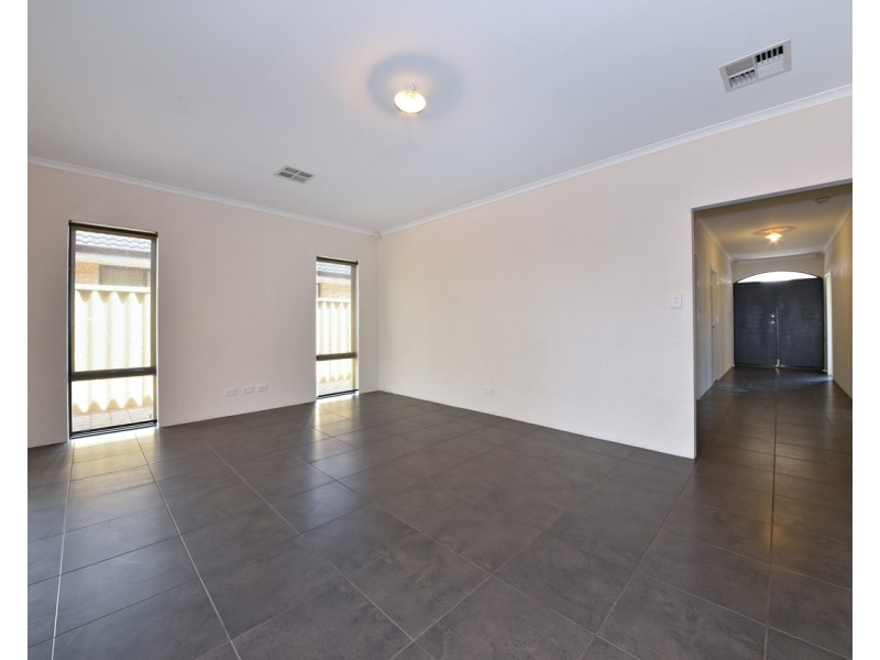 17 Clontarf Way, Butler WA 6036