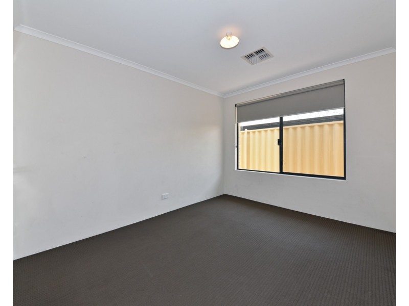 17 Clontarf Way, Butler WA 6036