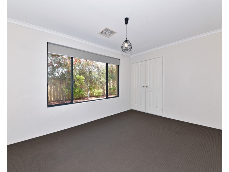 17 Clontarf Way, Butler WA 6036