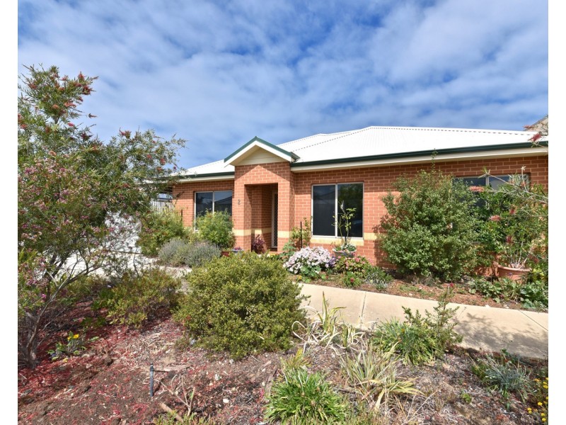 2 Baldwin Link, Butler WA 6036