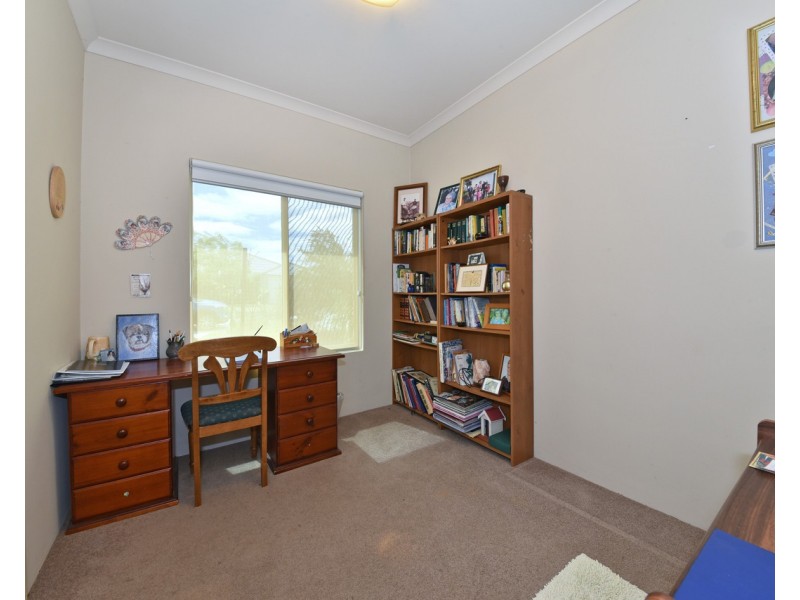 2 Baldwin Link, Butler WA 6036