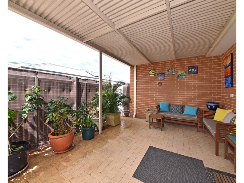 2 Baldwin Link, Butler WA 6036