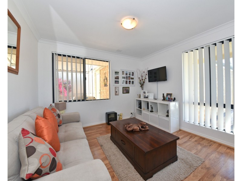 92 Roxburgh Circle, Kinross WA 6028