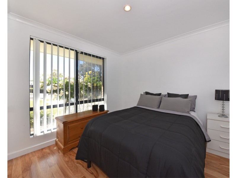 92 Roxburgh Circle, Kinross WA 6028