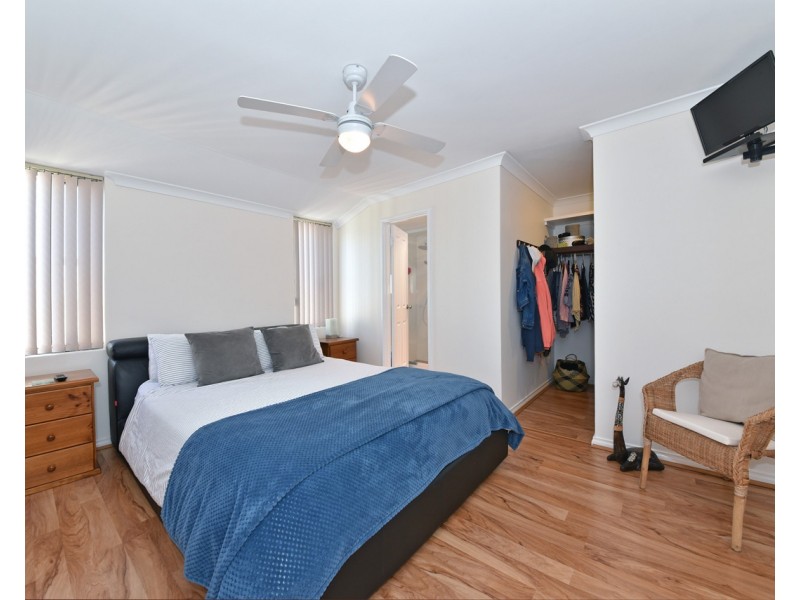 92 Roxburgh Circle, Kinross WA 6028