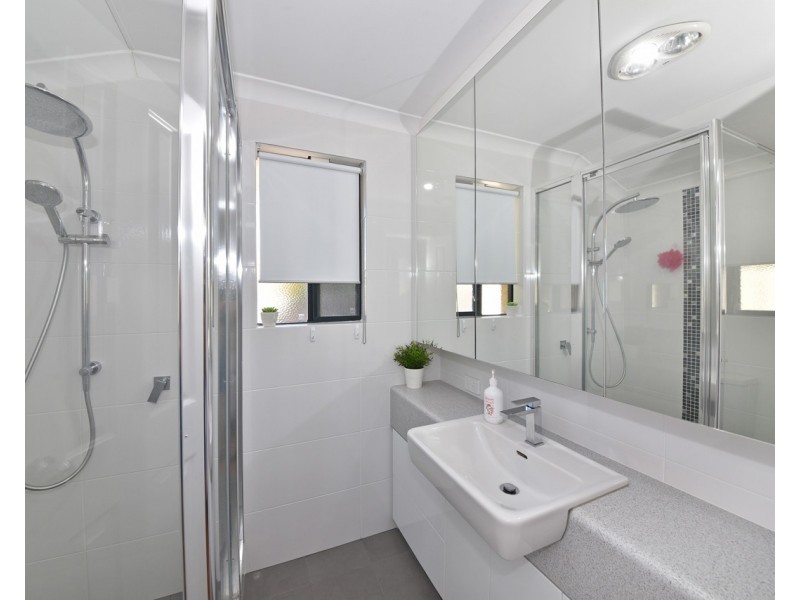 92 Roxburgh Circle, Kinross WA 6028