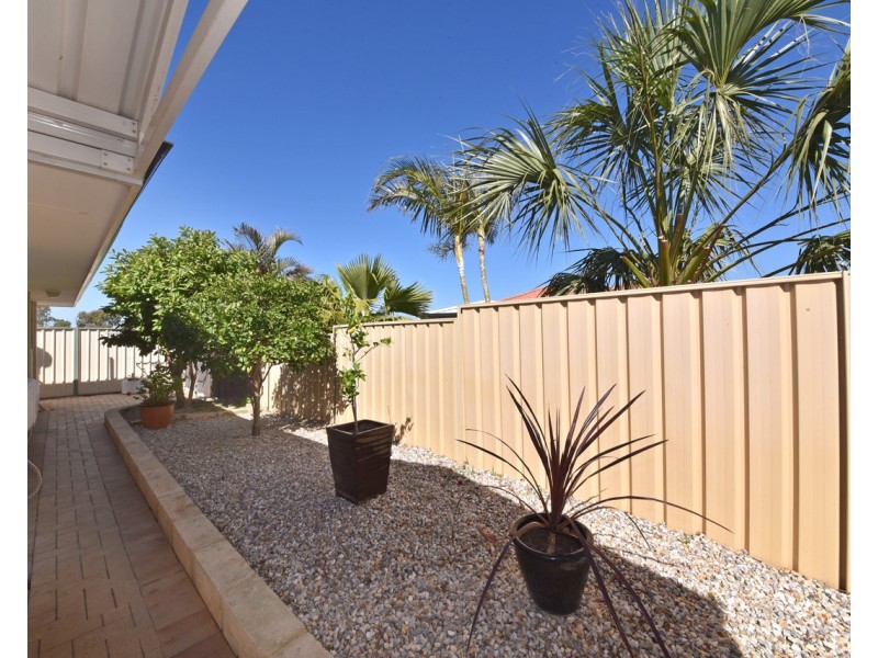 92 Roxburgh Circle, Kinross WA 6028