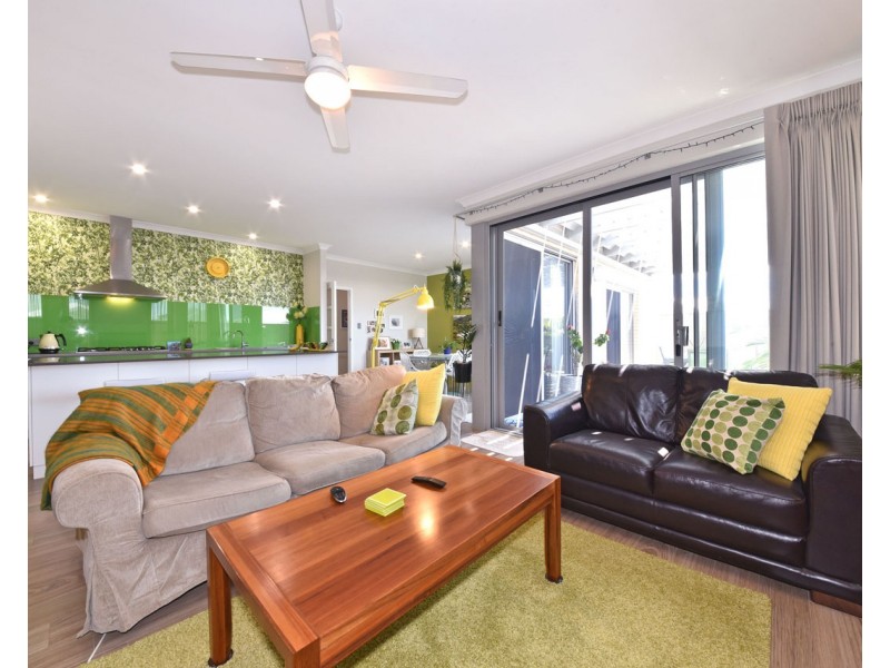 7 Ecru Street, Eglinton WA 6034