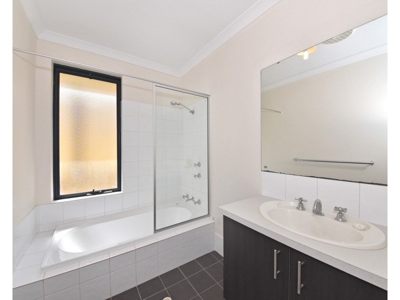 62 Somerly Drive, Clarkson WA 6030