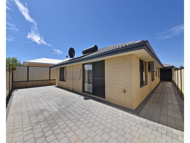 62 Somerly Drive, Clarkson WA 6030