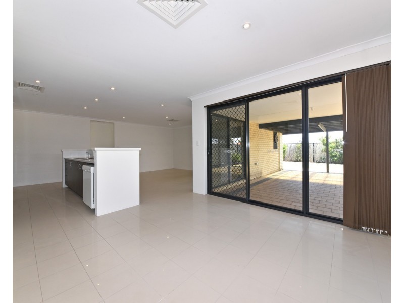 17 Beachtown Vista, Clarkson WA 6030