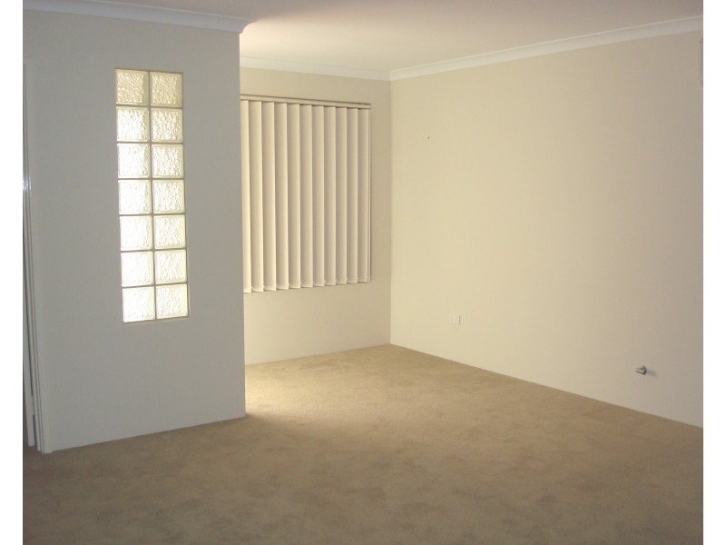 6A Whitby Close, Mindarie WA 6030