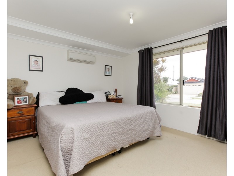 8 Woodstock Way, Butler WA 6036