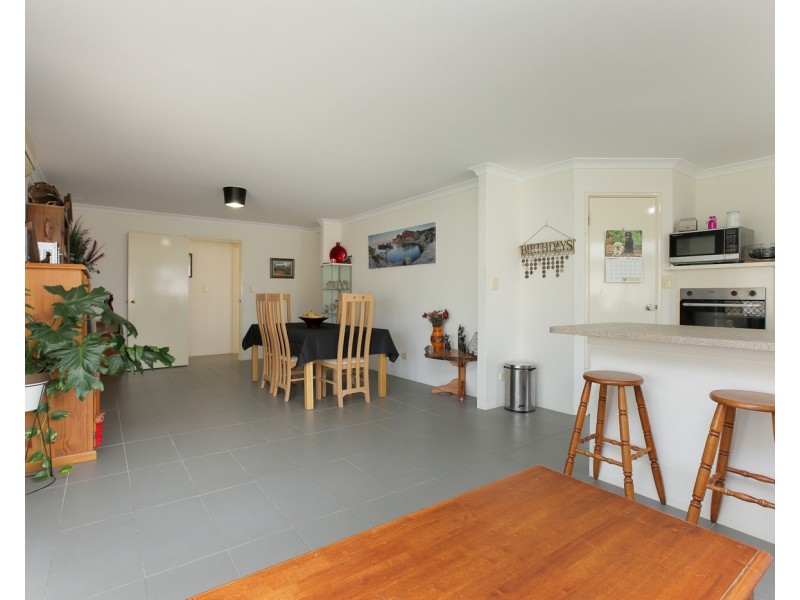 8 Woodstock Way, Butler WA 6036