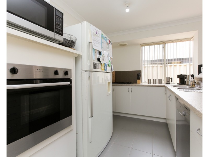 8 Woodstock Way, Butler WA 6036