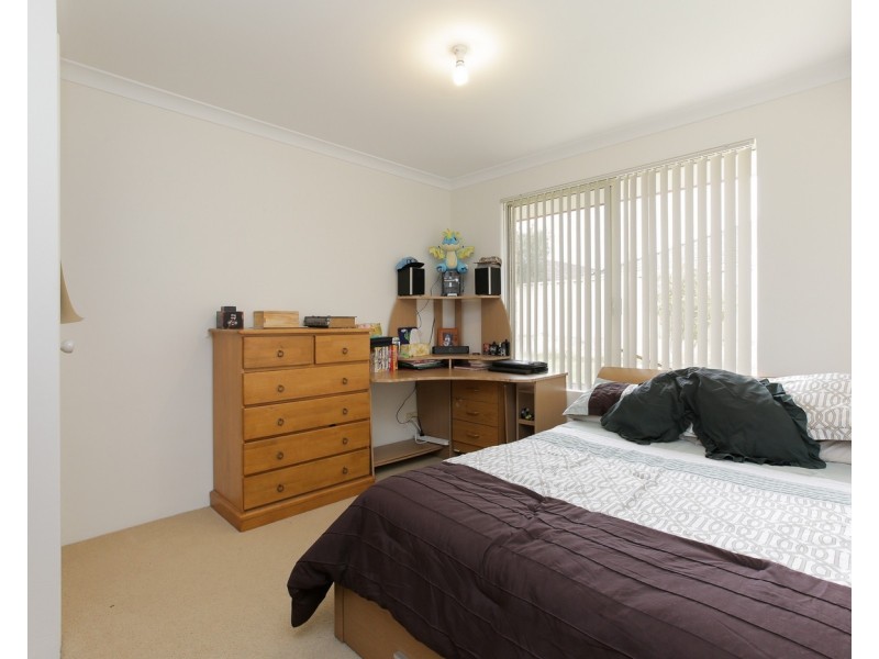 8 Woodstock Way, Butler WA 6036